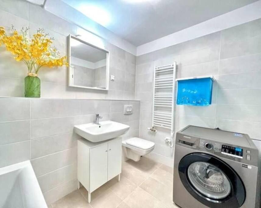 B104 - Liberty Bridge Lovely Home With Free Parking Budapest Luaran gambar